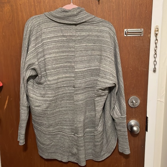 Wilfred Cardigan - Picture 6 of 7